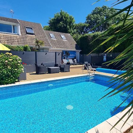 Beautiful Apartment With Private Pool Near Tenby Kilgetty Esterno foto